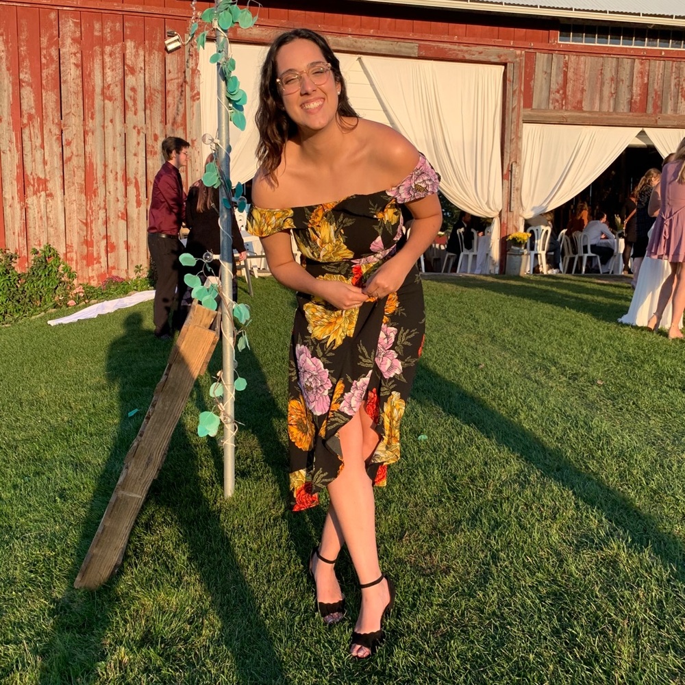 Meet your Posher, Isabela